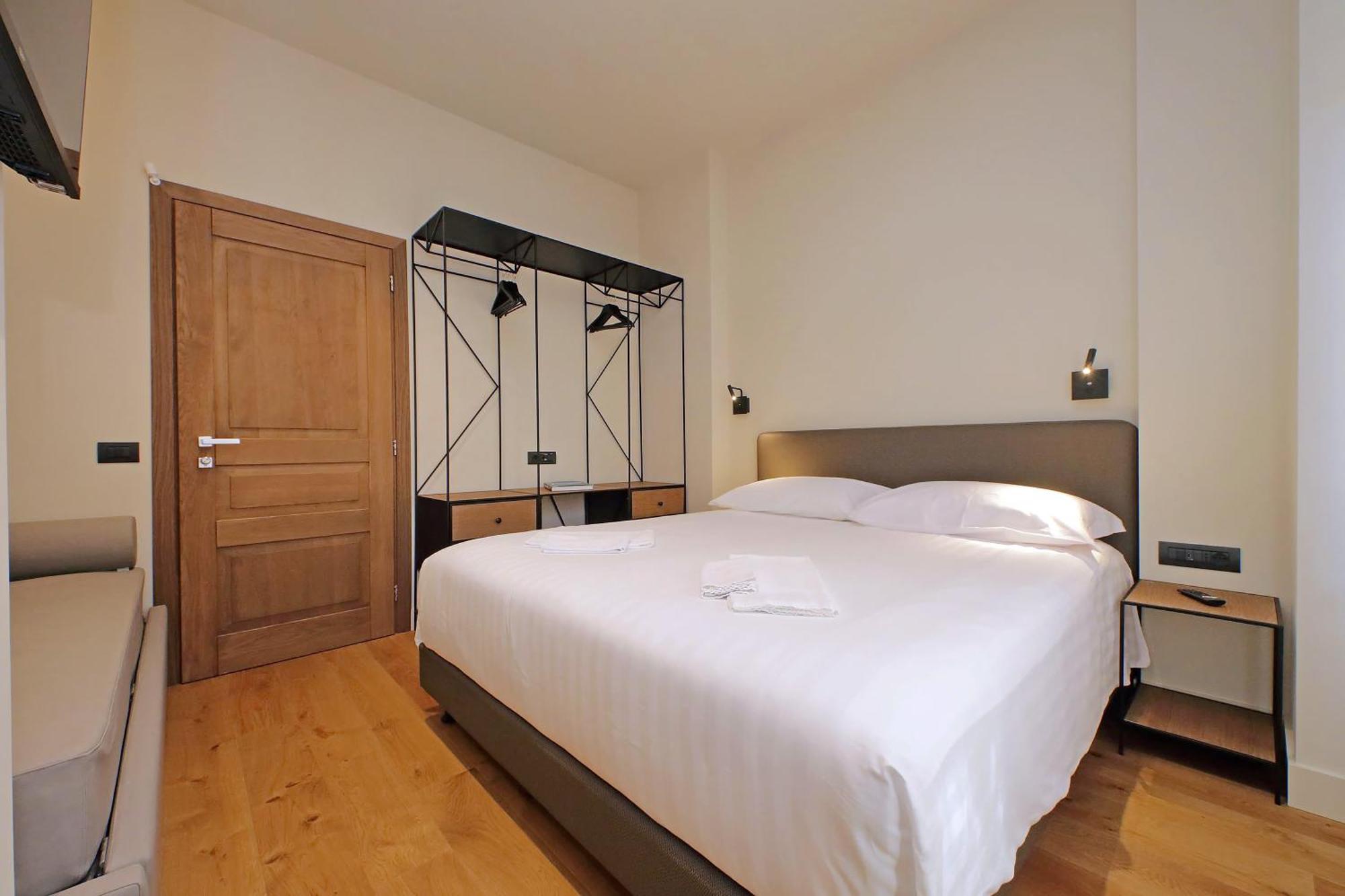 The Place Gallia Rome Extérieur photo