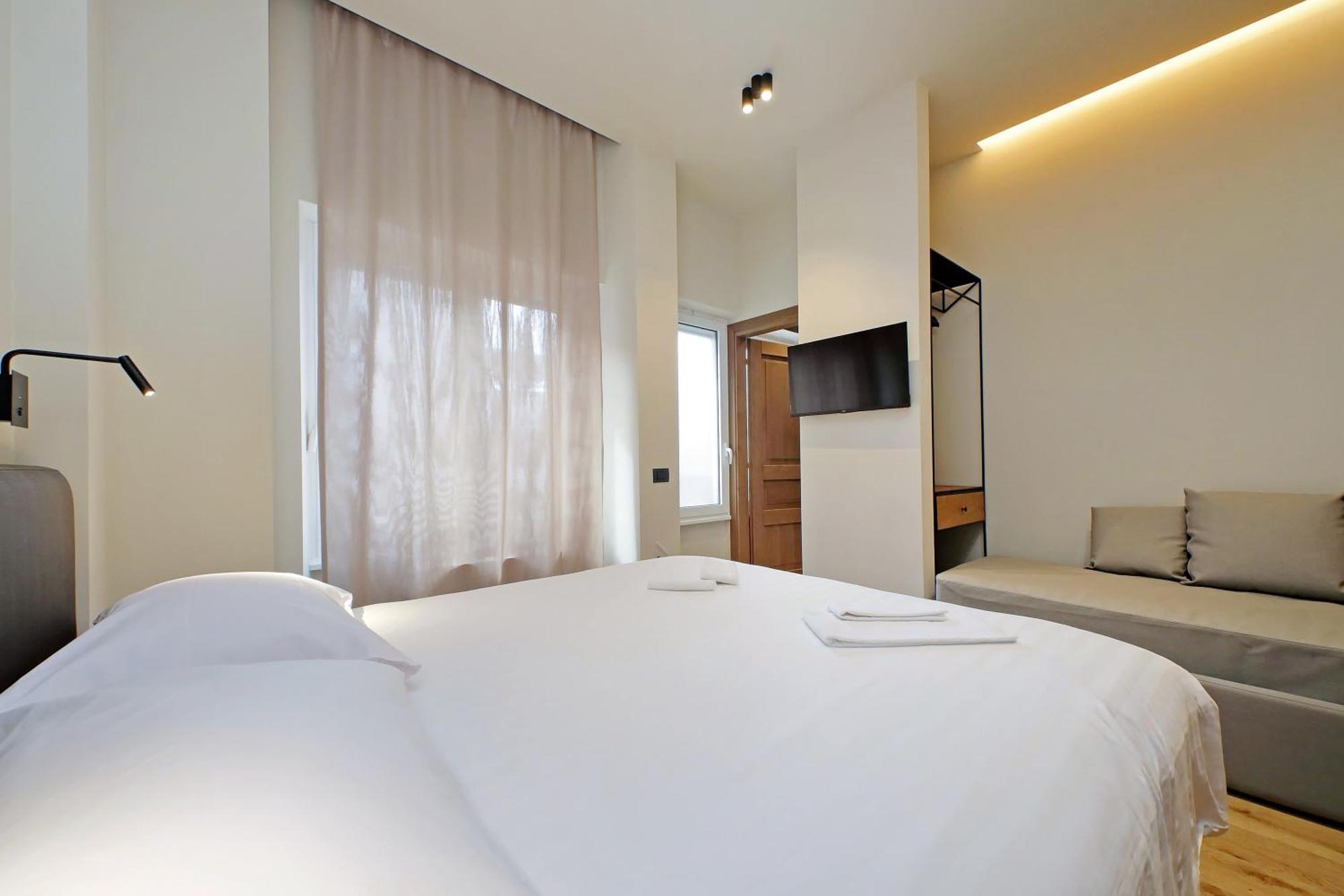 The Place Gallia Rome Extérieur photo